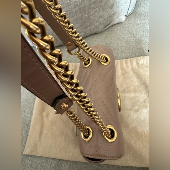 Gucci Marmont Mini Shoulder Bag - Picture 4 of 13